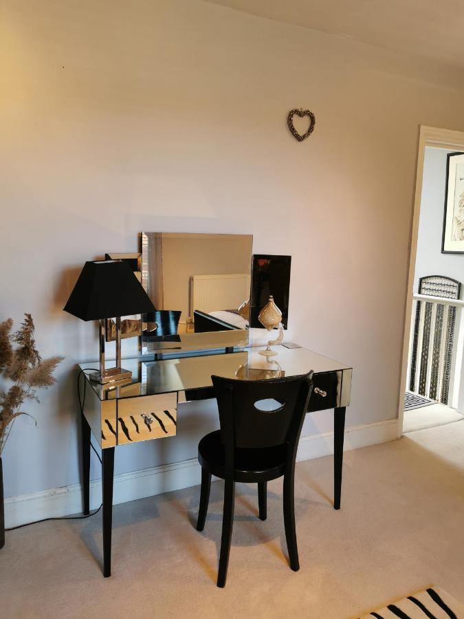 Victoriana Apartment, - Boutique * Stratford-upon-Avon